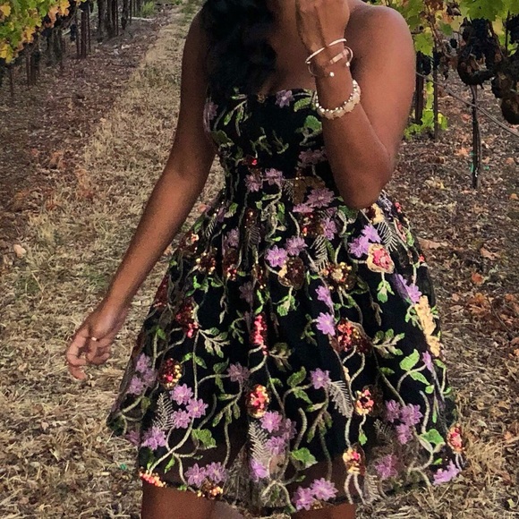 L'ATISTE Floral Embroidered Romper Dress - Picture 12 of 12